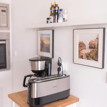 Appartement Charming, Sun-drenched In Estrela