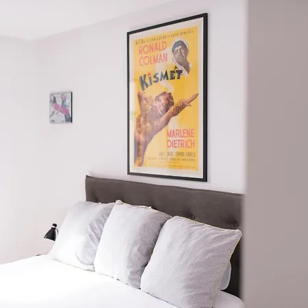 Appartement Charming, Sun-drenched In Estrela Lisboa